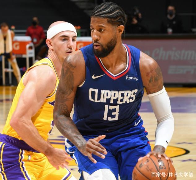 尼亚尔之外 尼亚尔之外