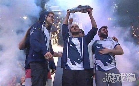 效率的缩影 效率的缩影